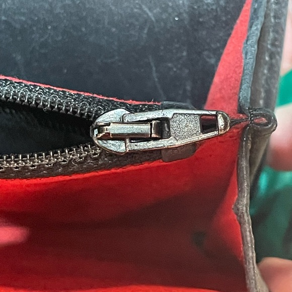 Chanel Black Patent Leather Chocolate Bar Long Wallet with COA - Picture 4 of 16